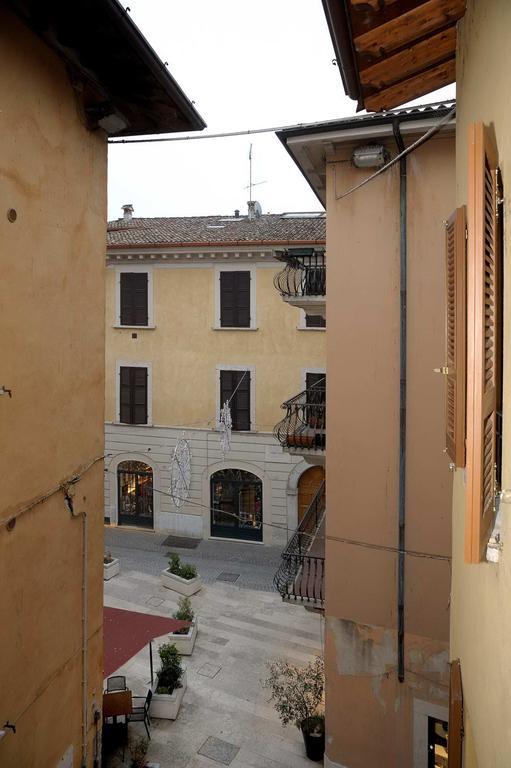 Antico Palazzo Signorile Apartamento Salò Exterior foto