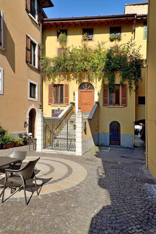 Antico Palazzo Signorile Apartamento Salò Exterior foto