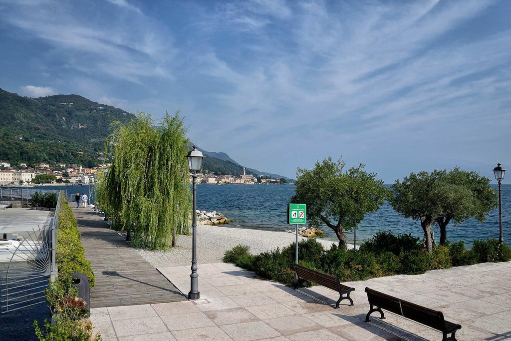 Antico Palazzo Signorile Apartamento Salò Exterior foto