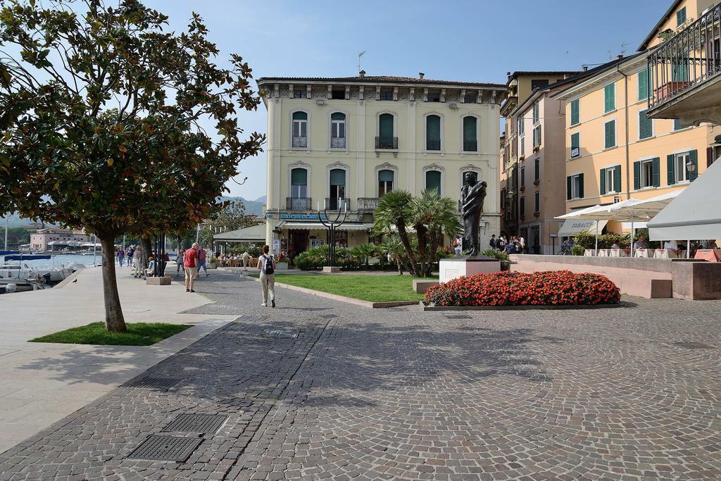 Antico Palazzo Signorile Apartamento Salò Exterior foto